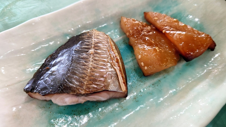【朝食】一例　焼魚2