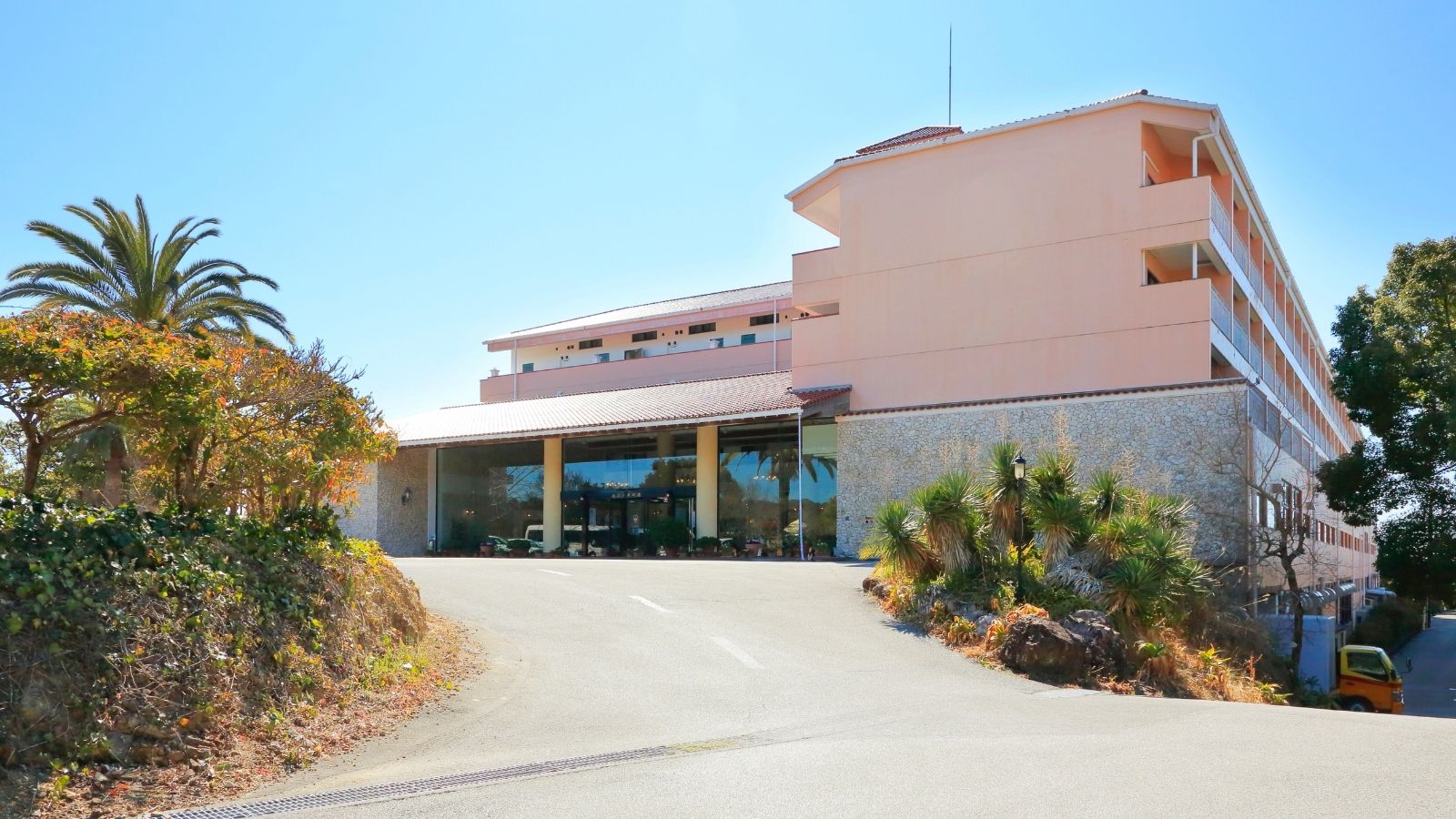 【外観】施設が見えてきました！