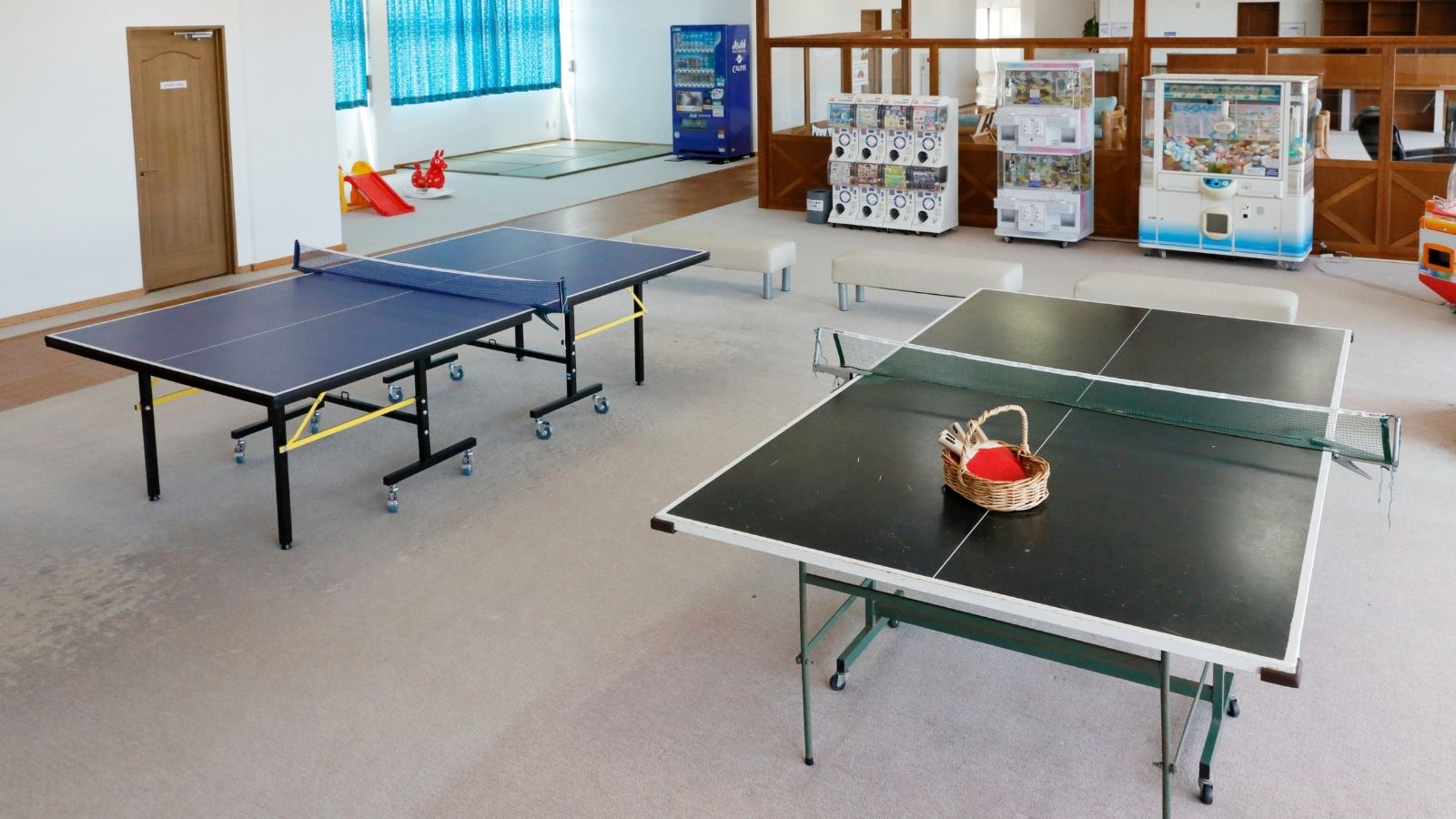【休憩所（クアハウス内）】やはり卓球は欠かせません