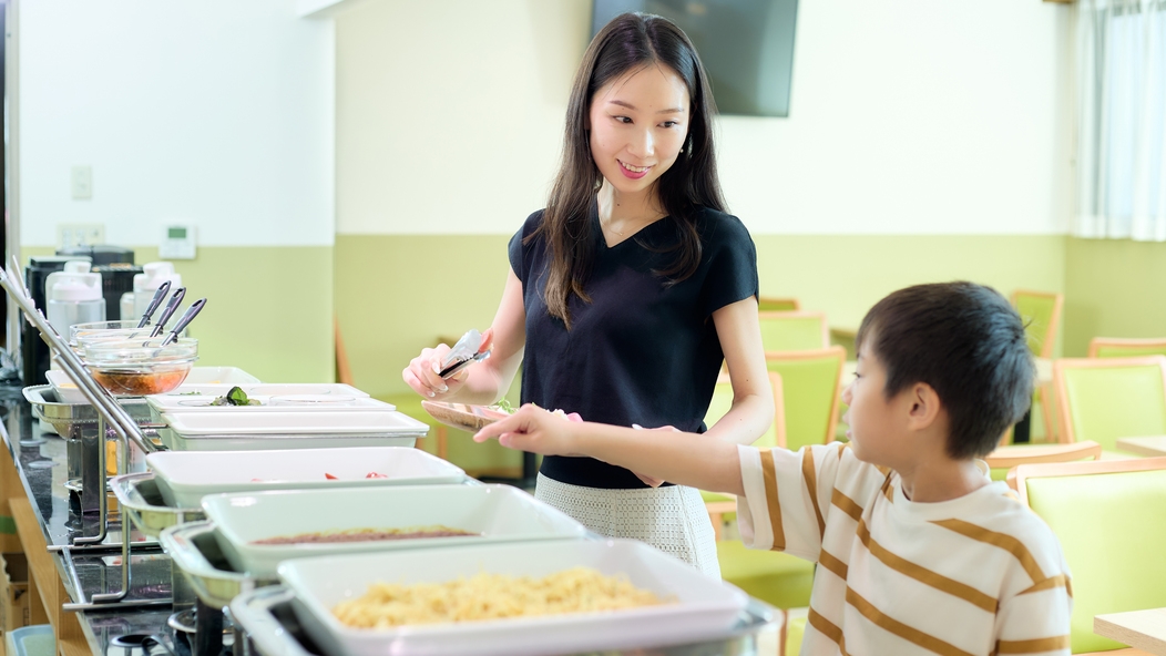 【連泊限定割引プラン】【家族・グループ向け】ご朝食付★無料ドリンク＆夕食付★JR静岡駅無料送迎★