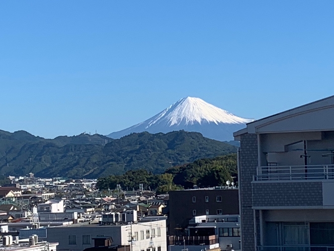 〓ホテルから見える富士山〓日本の象徴〓天気が良ければ当ホテルからも見えます〓