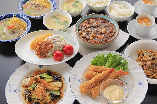 ≪２食付≫中国料理【萬里】の今月のおすすめコース付きプラン★駐車場無料 