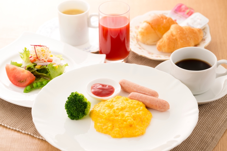 朝食（洋食　定食スタイル）