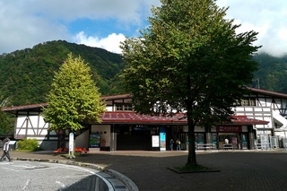 立山駅（アルペンルートの玄関口）