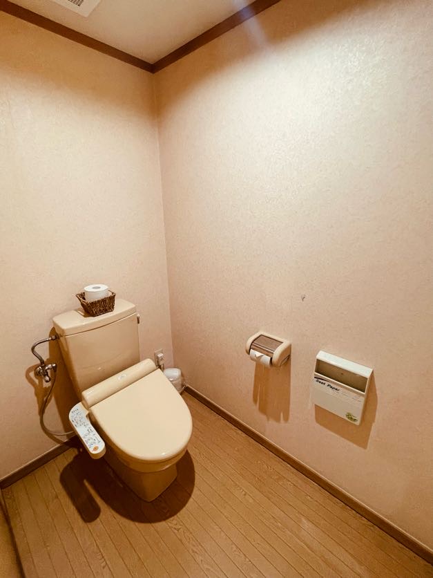 客室　お手洗い