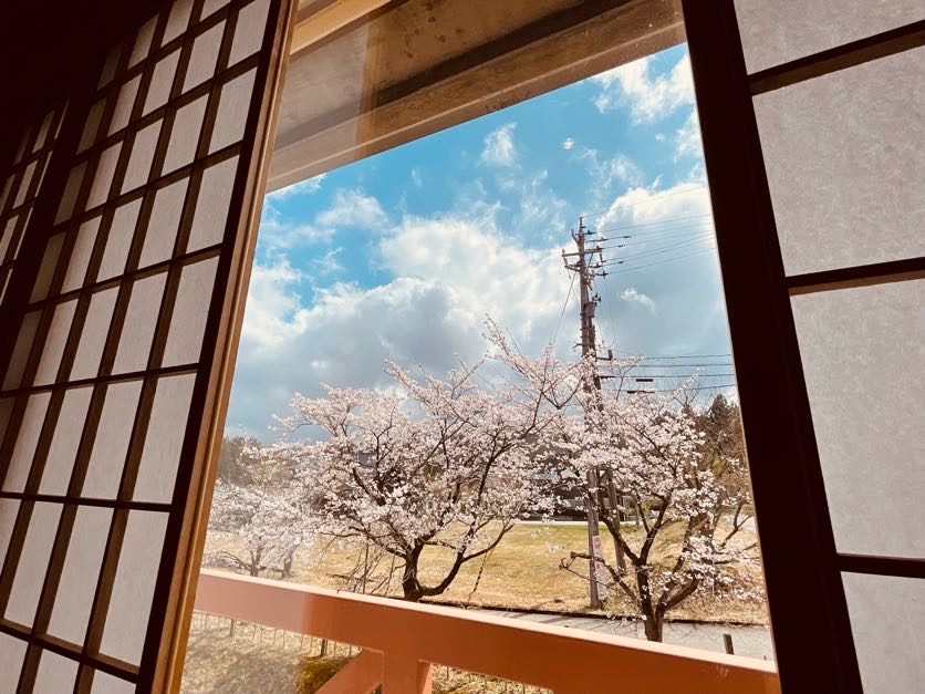 客室の窓から
