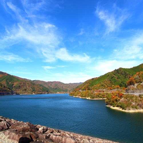 ◆【東仙峡金山湖】東海の水瓶