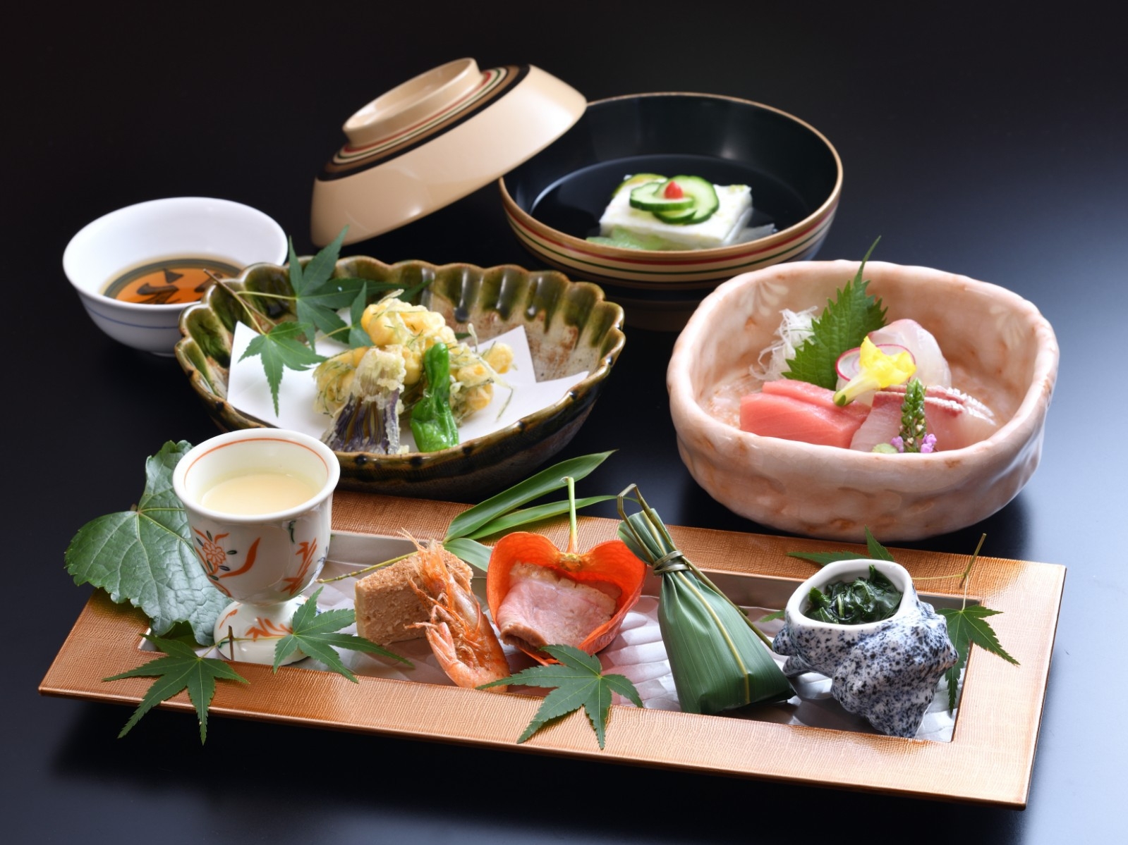 料理長手がける季節の京会席プラン　〜夕朝食付き〜