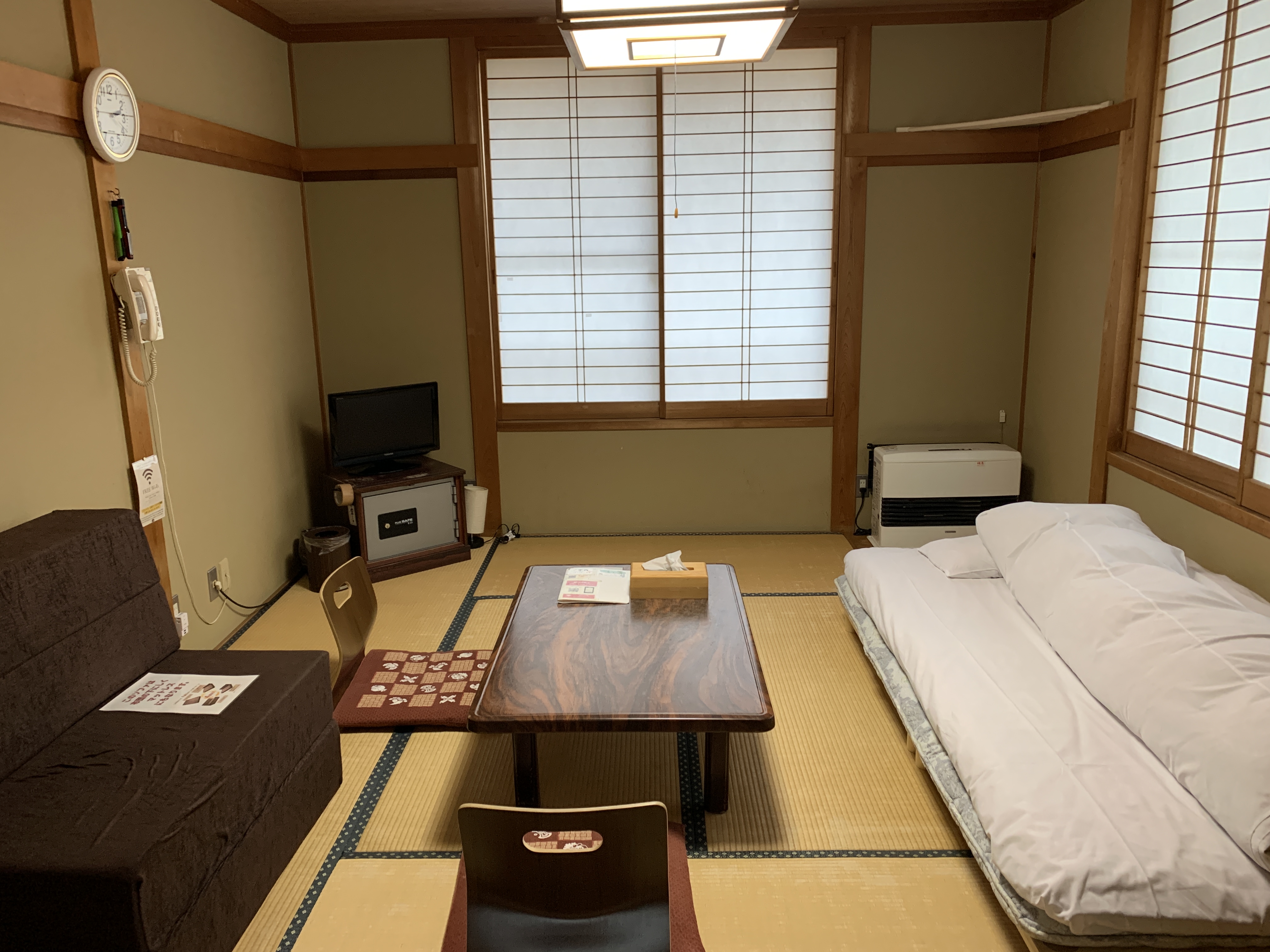 【新館】和モダンなお部屋に変身（ききょう）