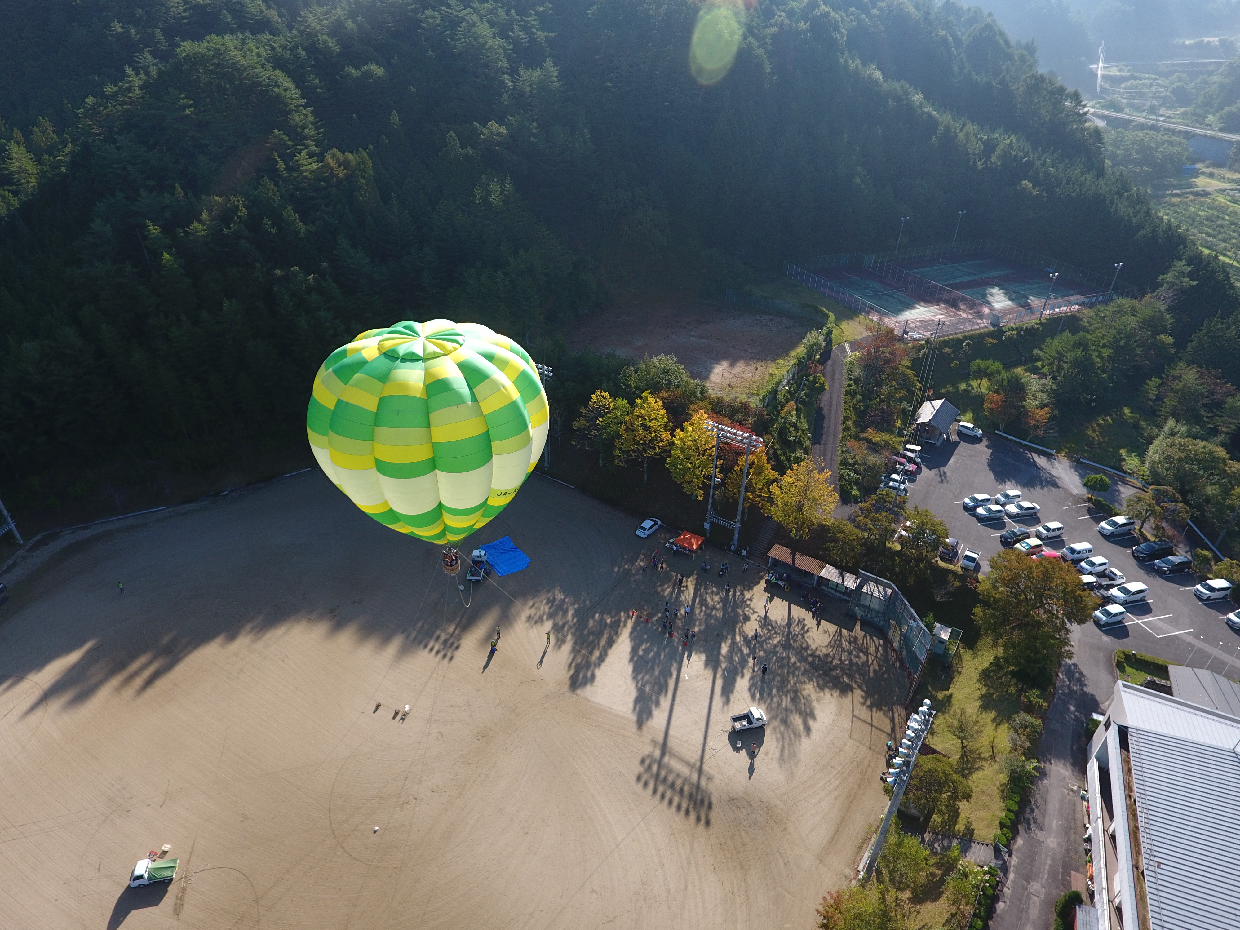 上空から見たささゆり荘周辺　気球
