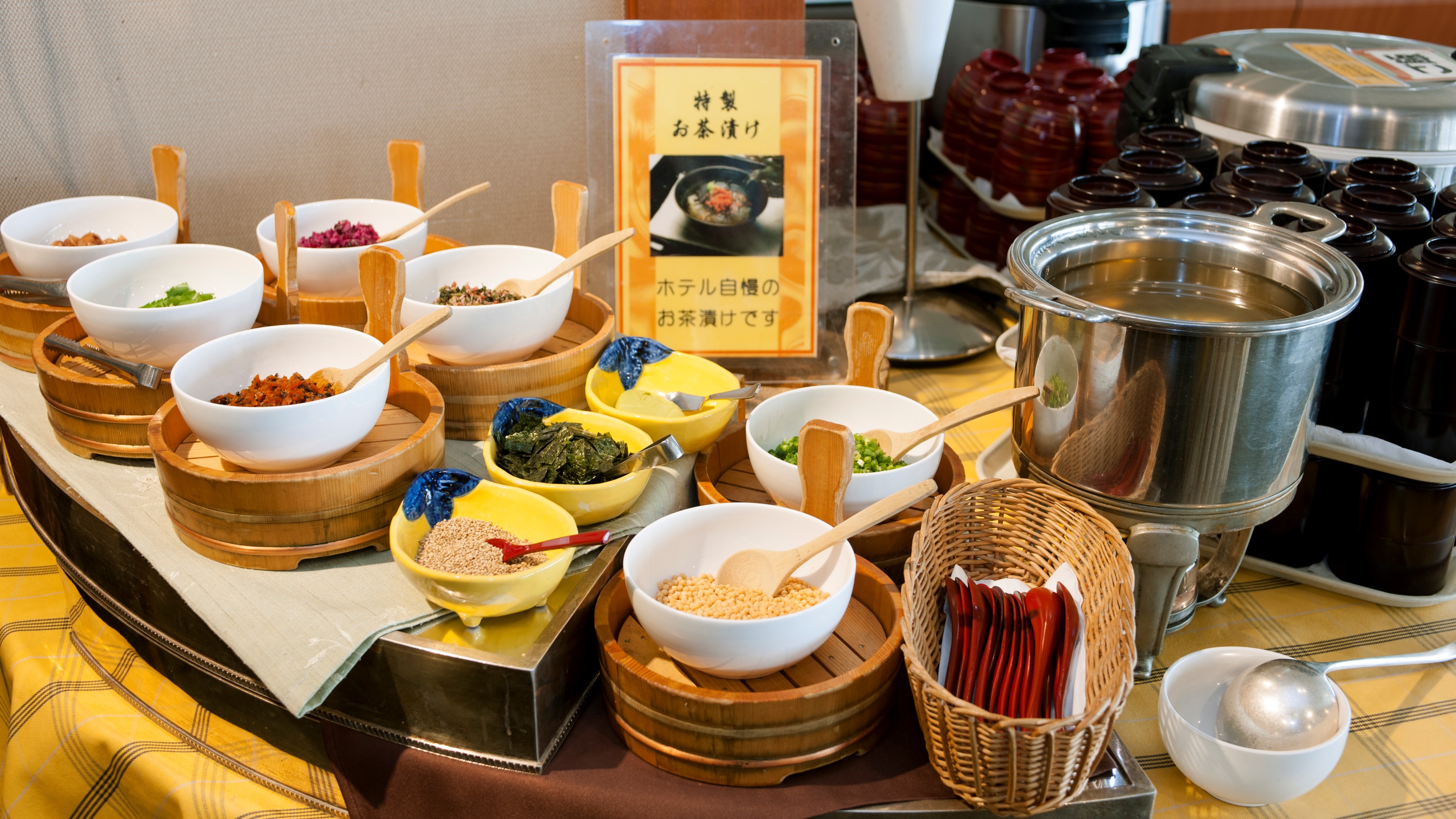 朝食お茶漬けコーナー