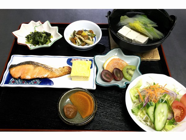 【トリックアート美術館＋観覧車チケット付】お部屋でゆっくり♪ 朝食付きプラン☆