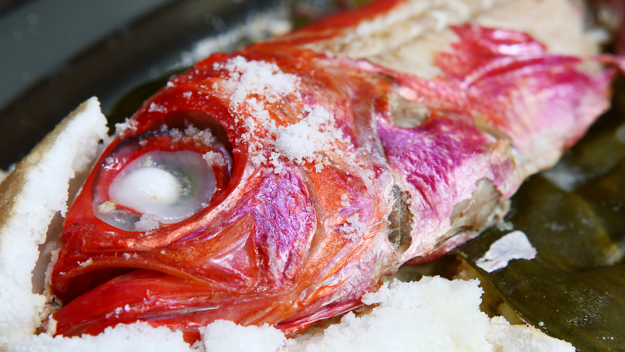 スタンダード◆食膳を賑わす技が光る…魚まるごと創作料理！
