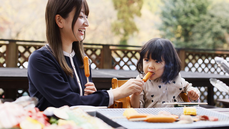 【香寺荘☆BBQプラン】＼準備は不要！／焼いて、食べて♪手軽に楽しめるテラスでバーベキュー♪♪