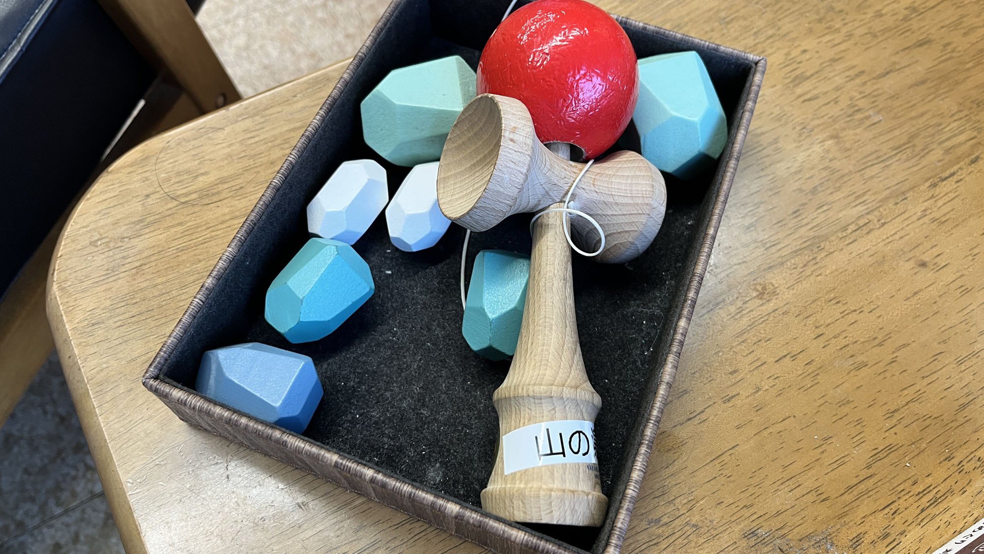 懐かしのおもちゃで遊んでみよう