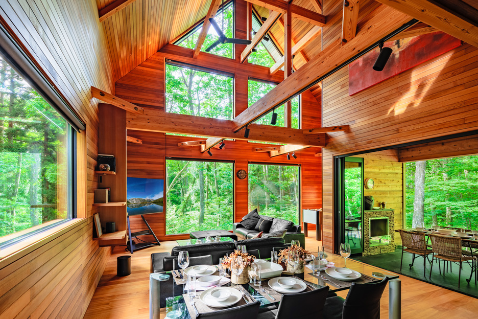 【ペットOK】3階建4LDK冷暖房+ジム+サウナ付【禁煙】