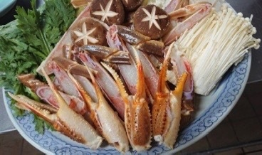 【部屋食】☆冬季限定☆カニ鍋。カニの旨味で〆まで絶品！北近江リゾート温泉無料券付)