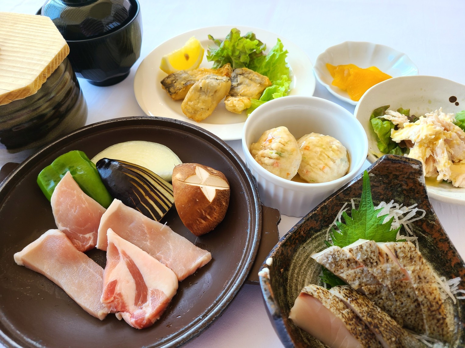 2食付(夕定食、朝食)プラン　≪駐車場無料≫