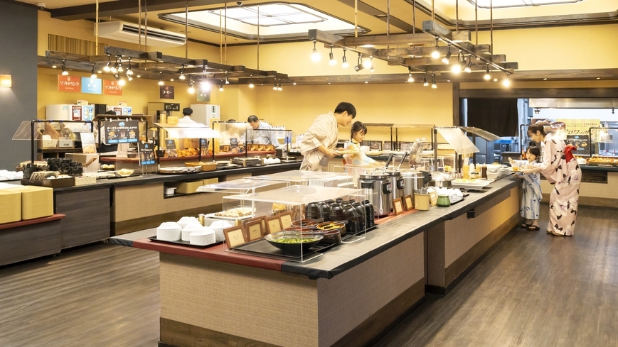 【グルメプラン】本ズワイガニ姿まるごと食べ放題付1泊2食　基本バイキングプラン