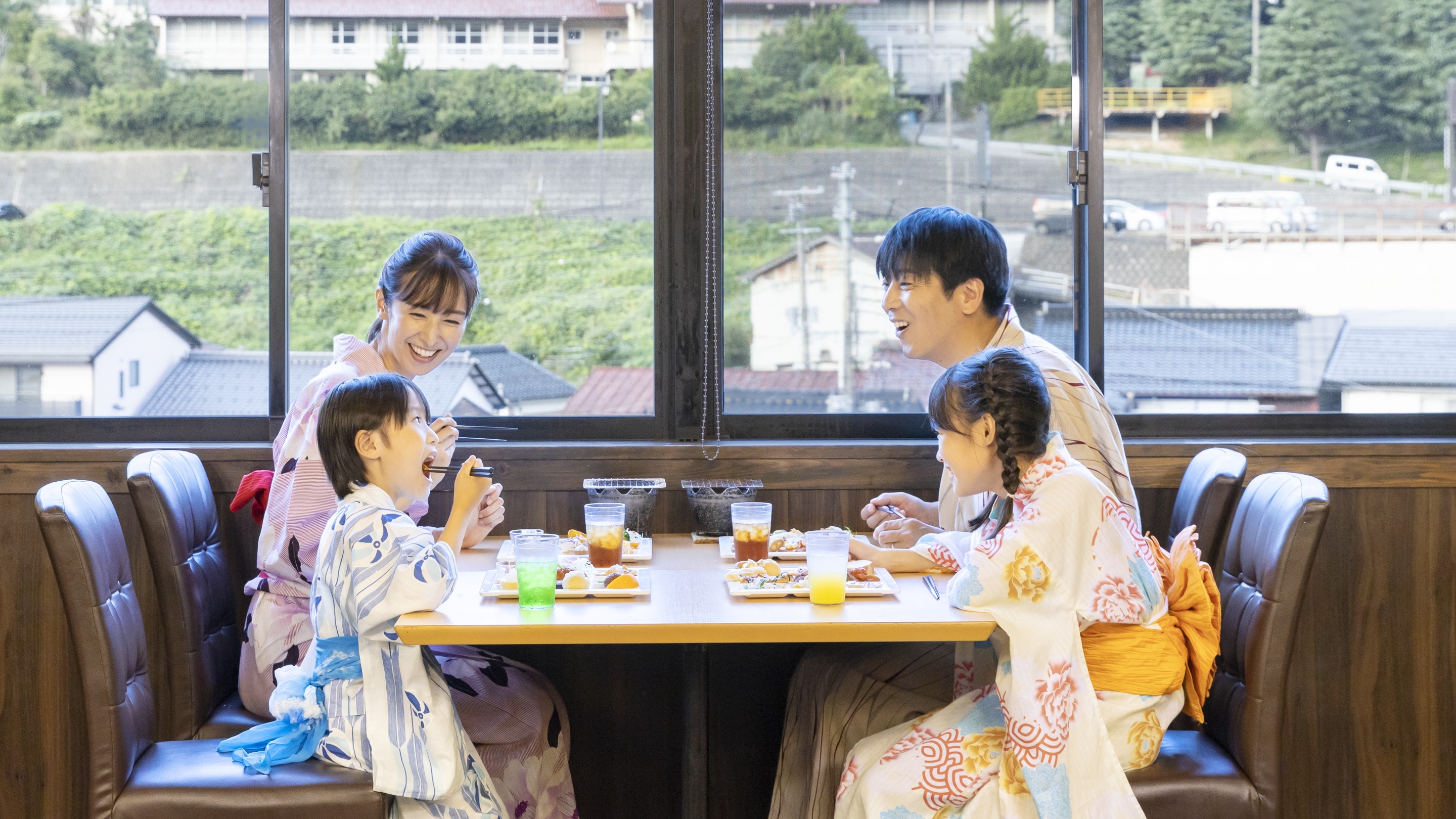 お食事スペース