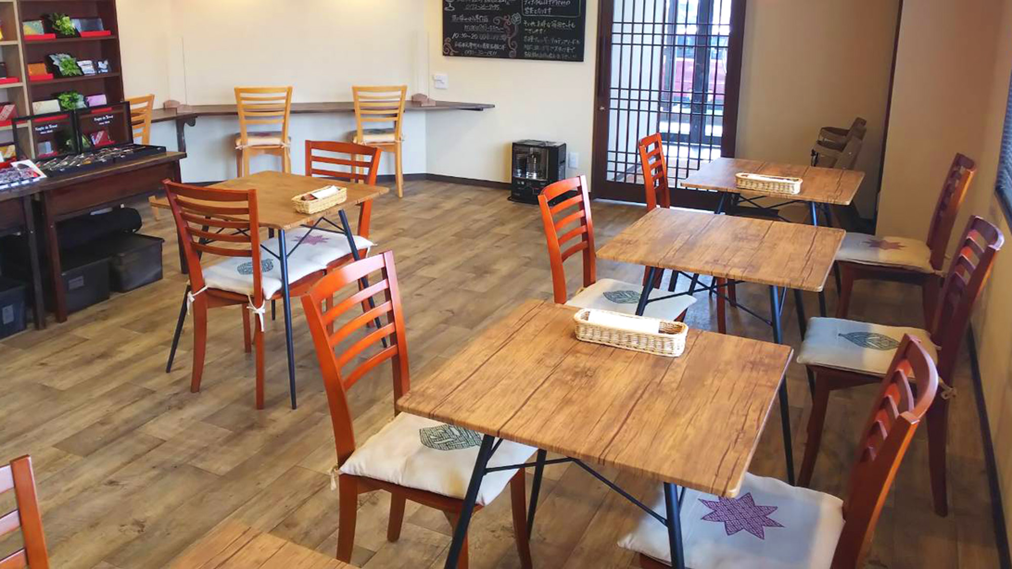 #【館内／カフェ】ランチもやっておりますので、どうぞ気軽にお立ち寄りください