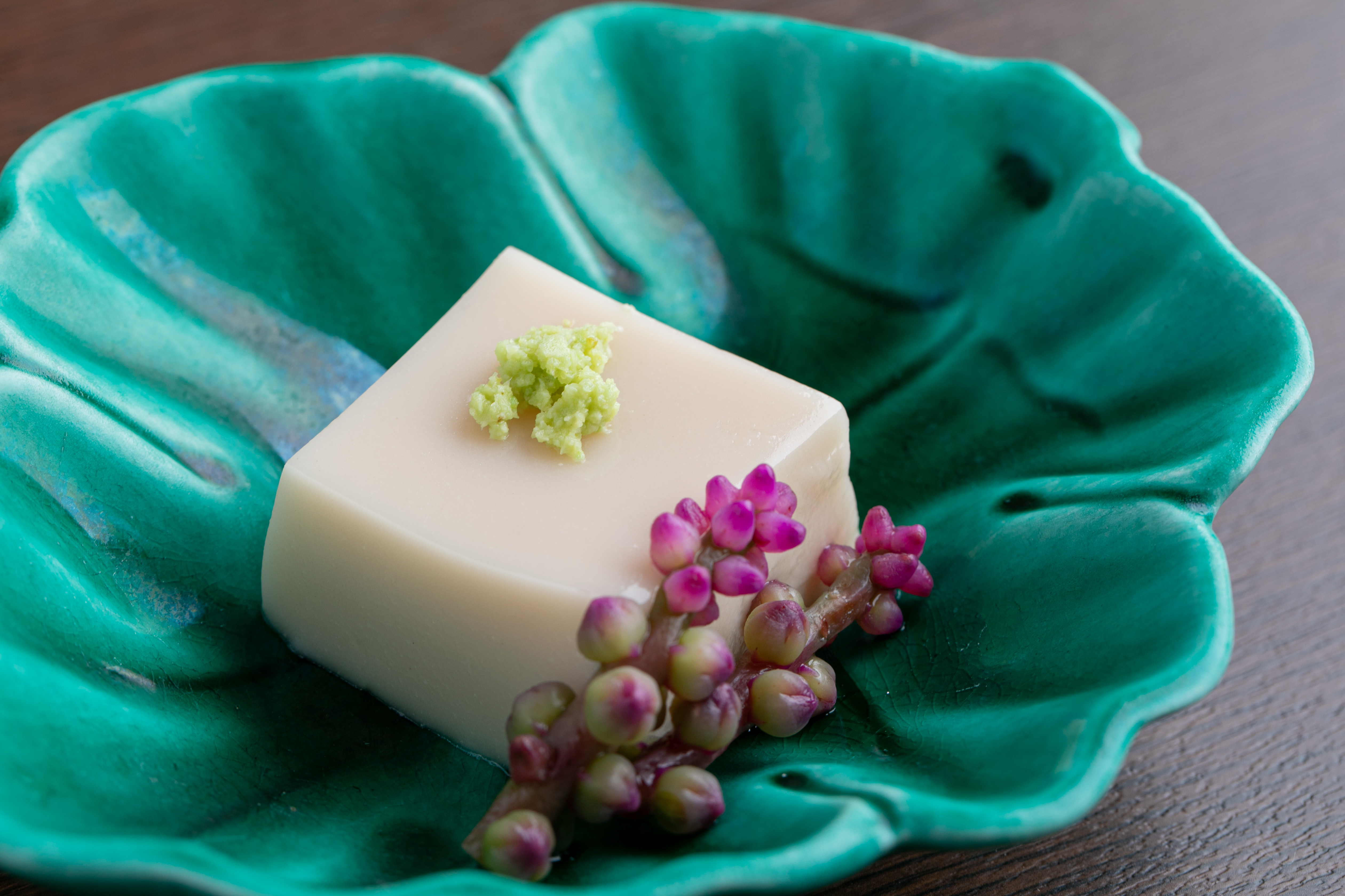 ヴィーガン会席の胡麻豆腐です