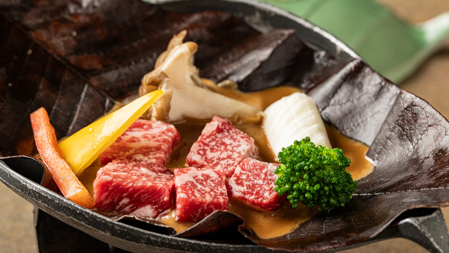 ◆夕食・朝食は部屋食◆ 4種から選んで楽しめるメインチョイス【やまと遊膳】