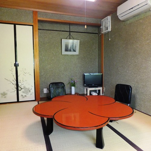 One-day Japanese-style room 6 tatami mats