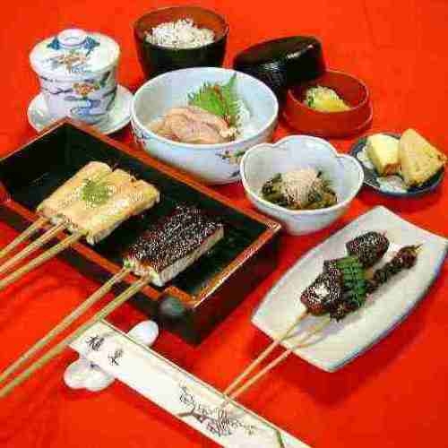 【平日限定★ぎふ旅 2食付】老舗料理旅館をカジュアルに！ビジネスでの宿泊にもどうぞ！（現金決済のみ）