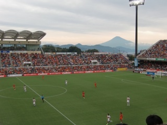 スタジアムからも富士山が！