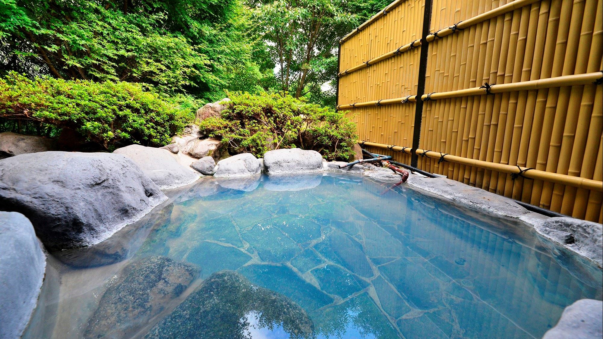 由布院温泉　秘湯の宿　奥湯の郷