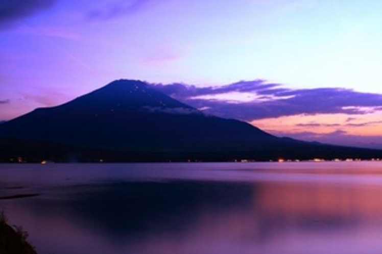 晴れた日はきれいな富士山の夕景をご覧いただけます