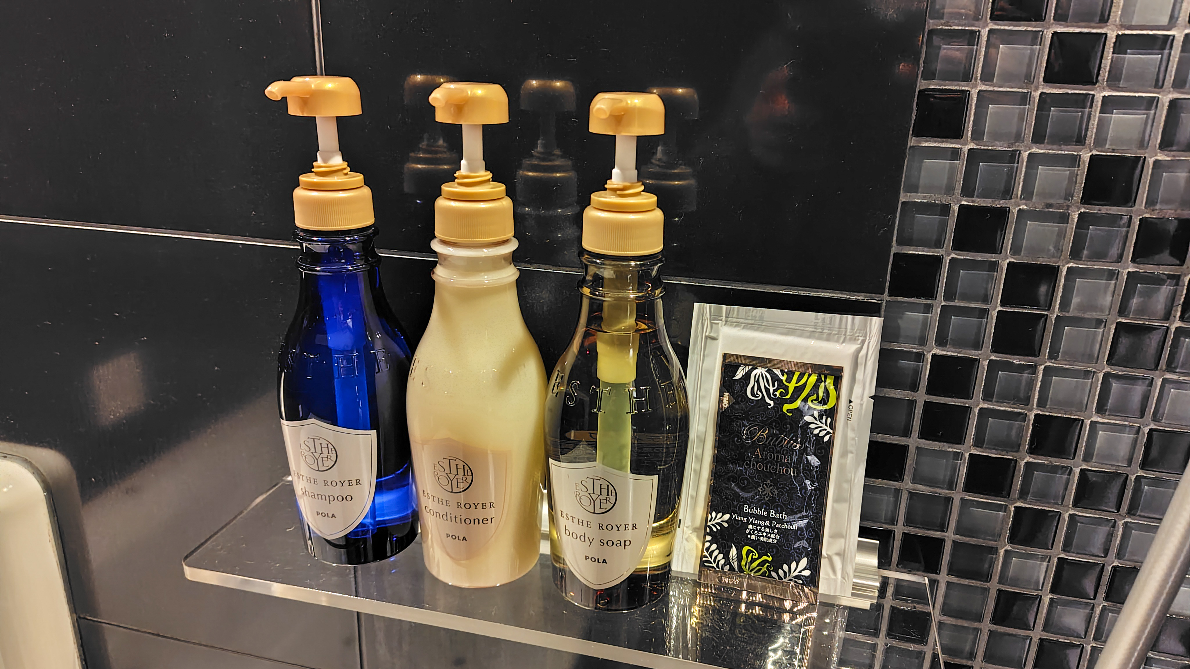 【全客室】シャンプー・コンディショナー・ボディソープ・入浴剤を完備。