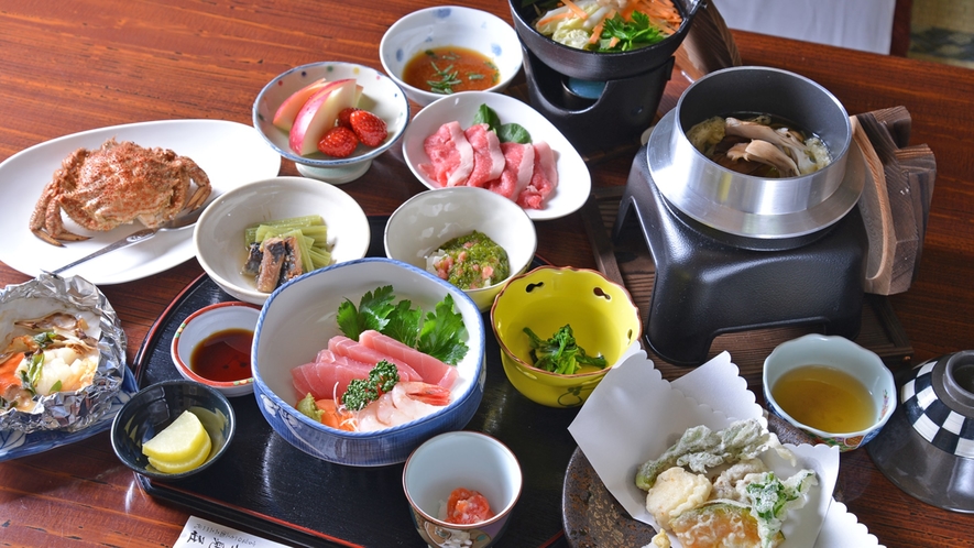 *お夕食一例/青森の豊かな山の幸、海の幸を存分に。旬の素材にこだわった心尽くしの品々をご賞味下さい。