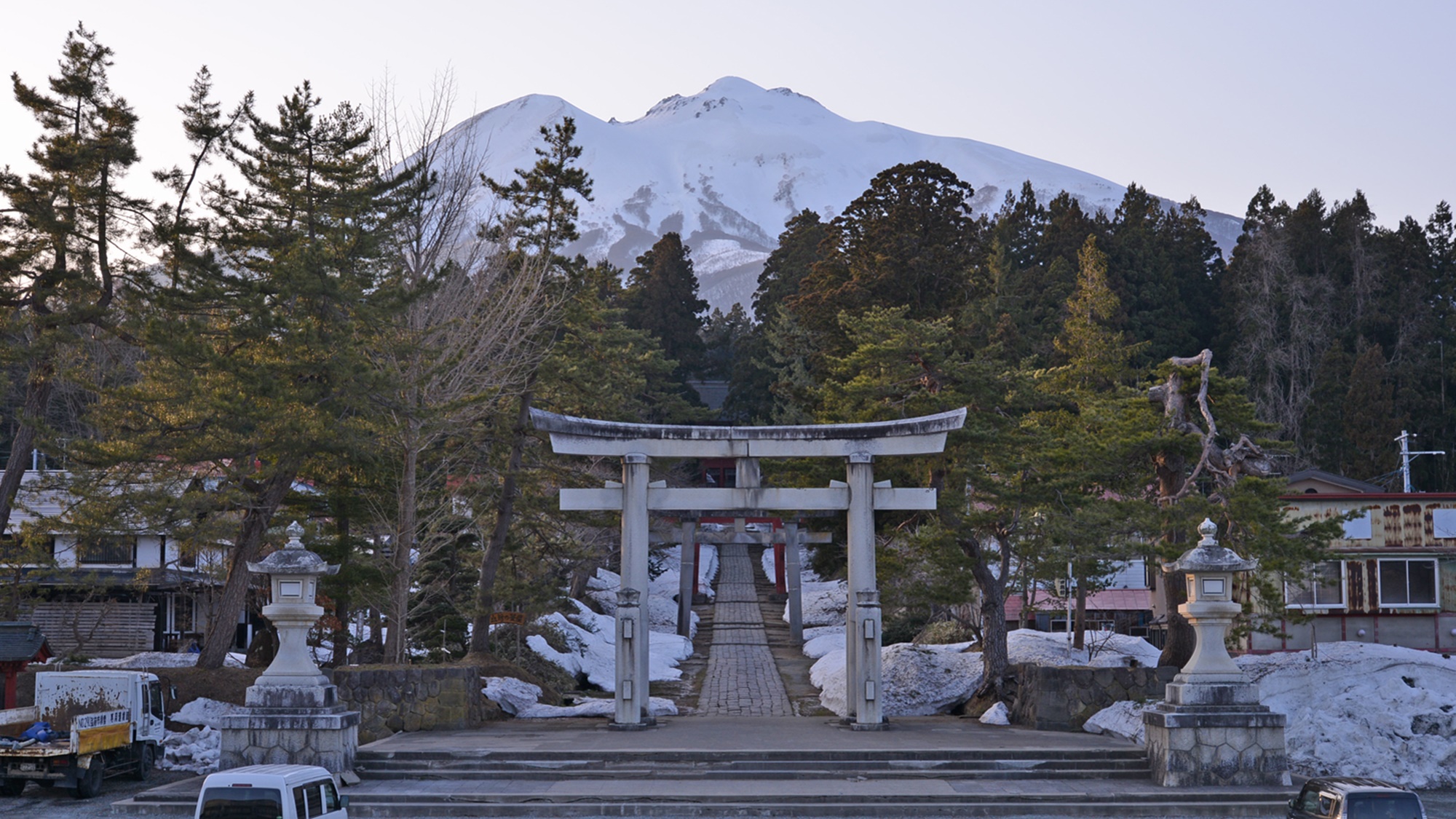 *岩木山神社