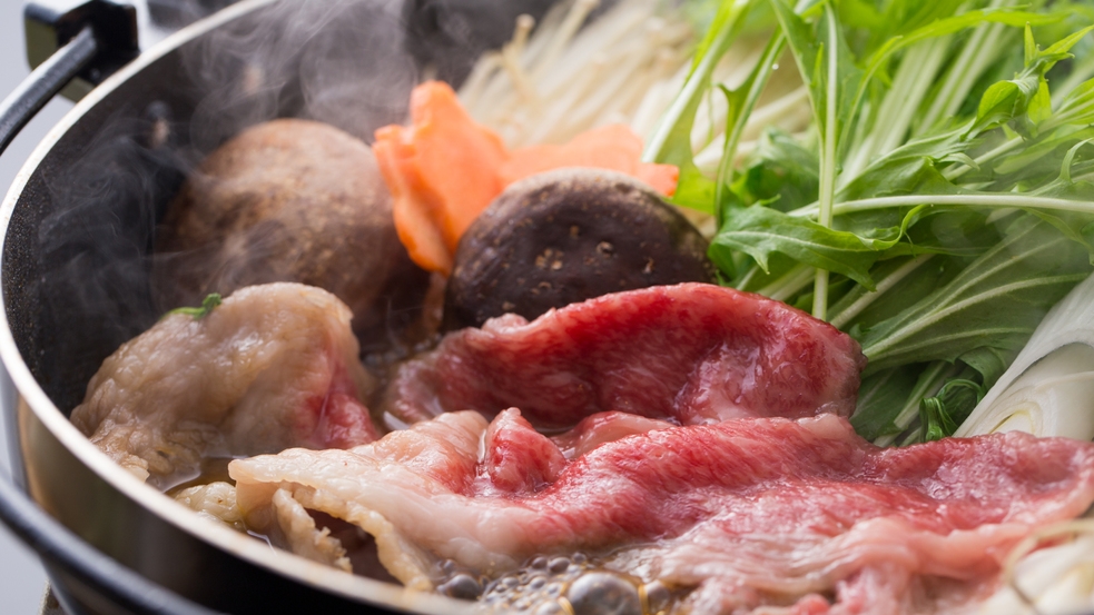 【館内クーポン券付】期間限定！宿泊料金５％割引！夏初月プラン〜ご夕食は料理長おすすめ季節の会席料理〜