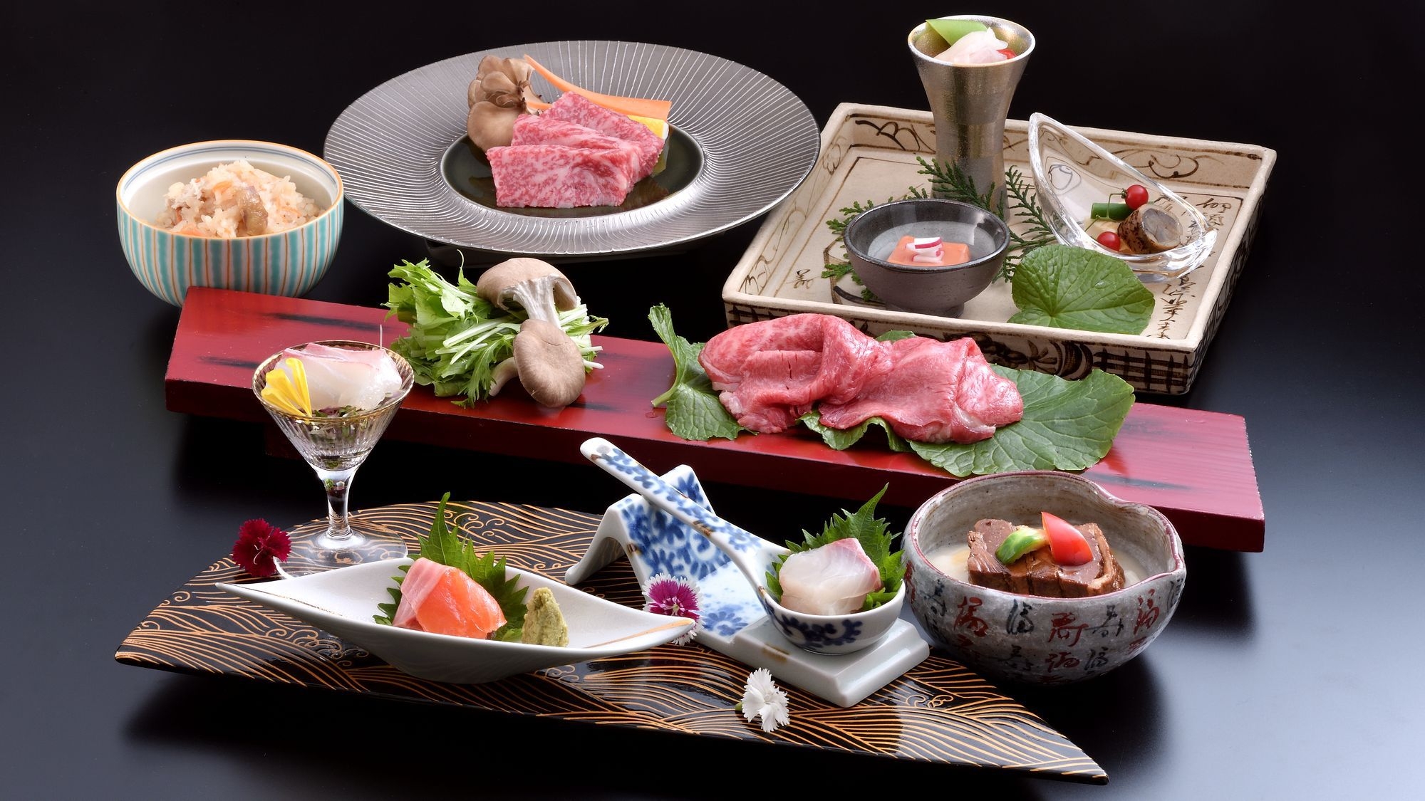 〓秋の旨いを味わう会席〓松茸・紅葉鯛・うに・虹鱒など秋を感じる旬の旨みと認証近江牛をヒレとロースで