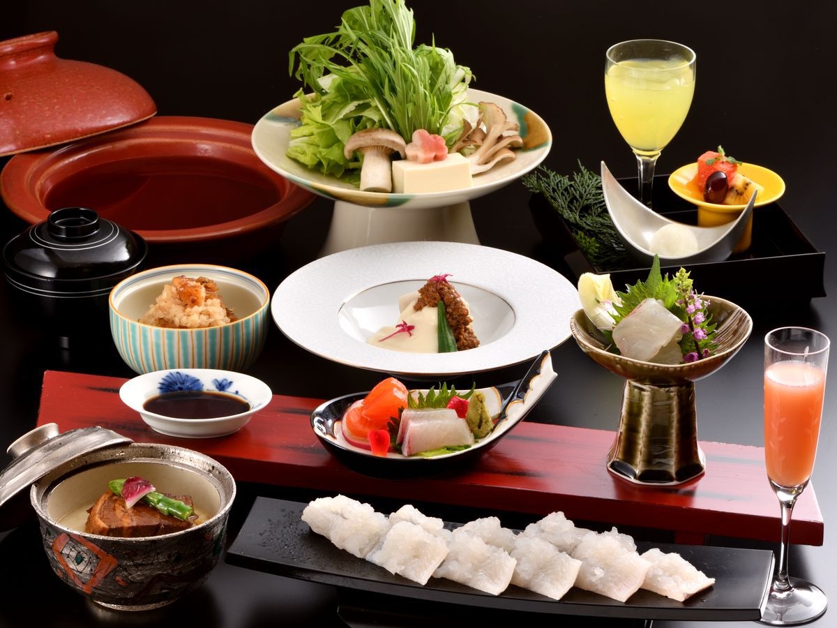 〓美味少量・鱧の美味鍋会席〓地元野菜と旬の”はも”を総料理長自慢のかつお出汁や特製生ポン酢で味わう