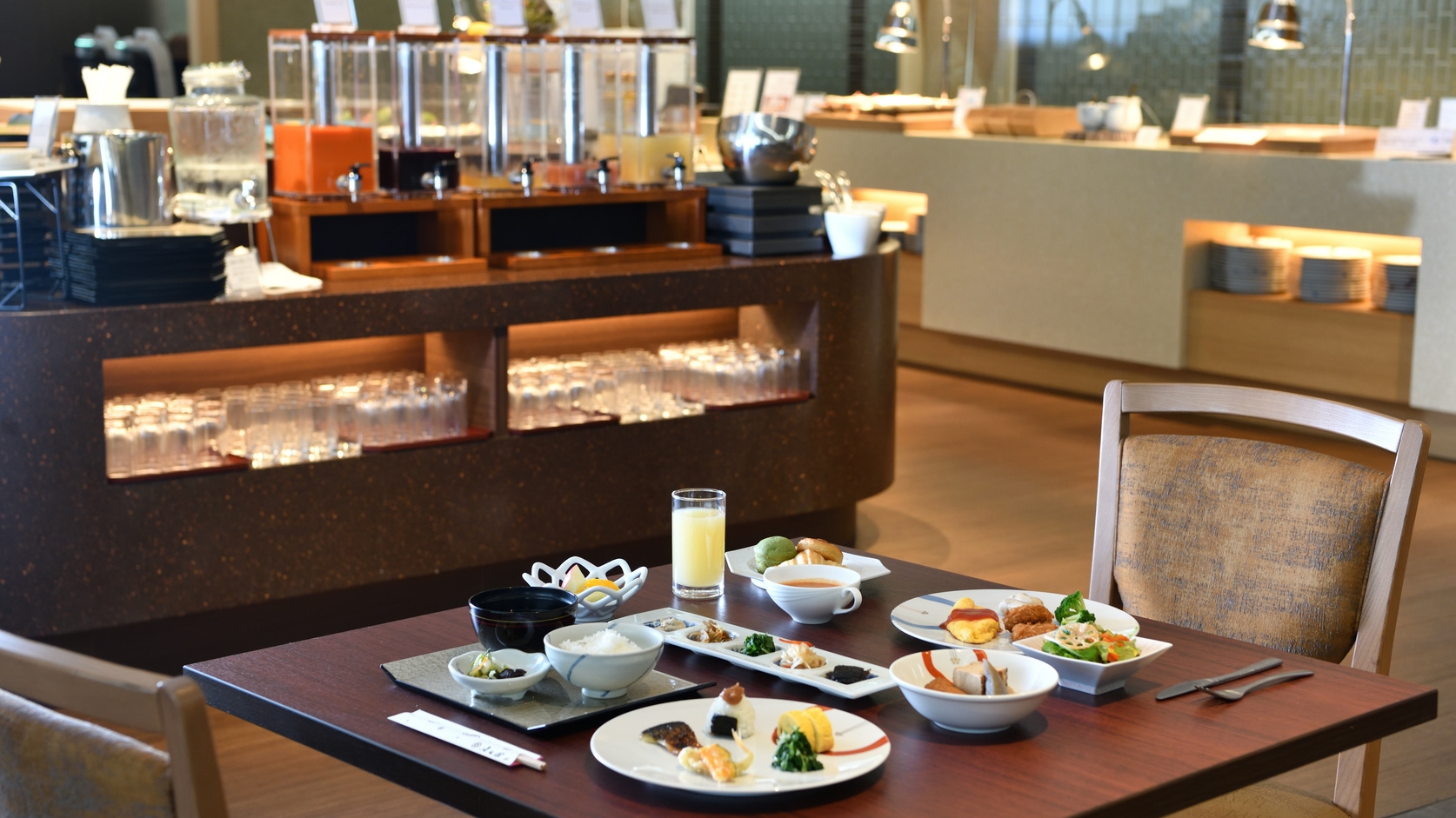 〓認証近江牛たっぷり会席〓【シガリズム体験】〜三大和牛の旨みをステーキやしゃぶしゃぶで堪能頂く会席〜