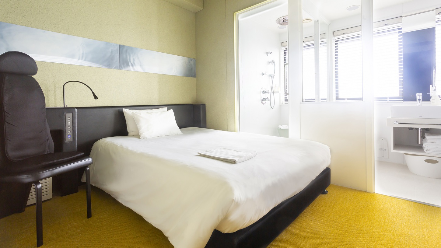 【セミダブル】窓側シャワーブース（バスタブなし）