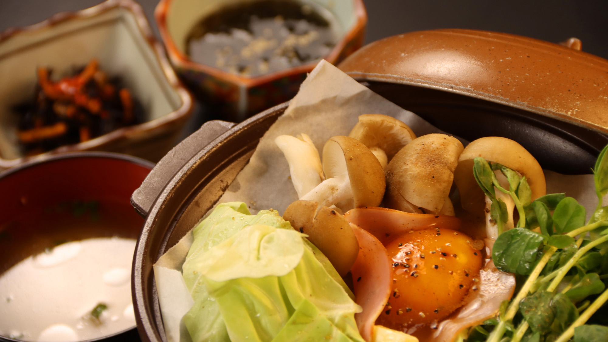 卵はお好みの固さでどうぞ！