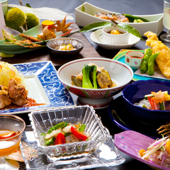 【会席一例】旬な食材と豊後の幸を使用した会席です。※季節により内容が変更いたします。