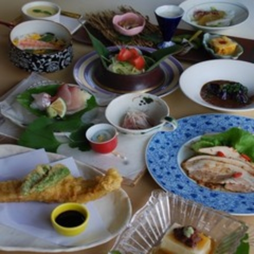 2012年夏の会席　料理長　明石大峰