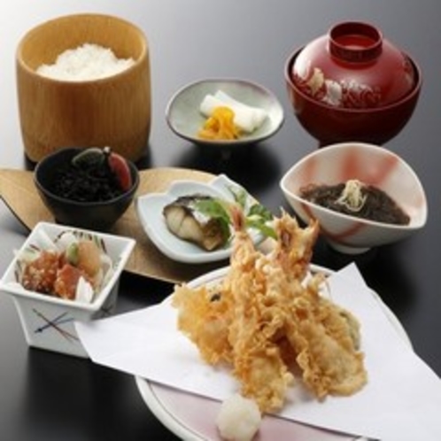 【お食事処　とよ常】天ぷら定食１２００円