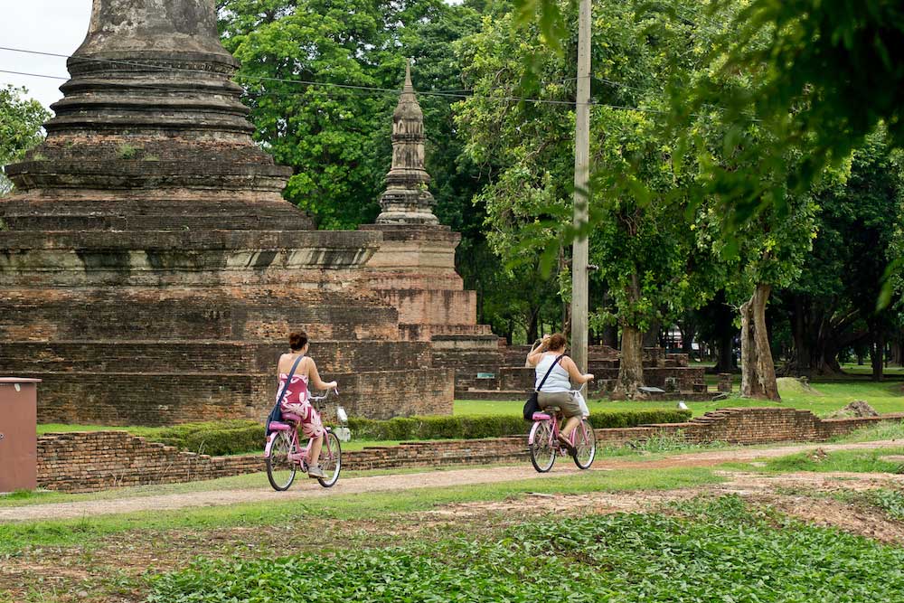 スコータイの自転車ツアー