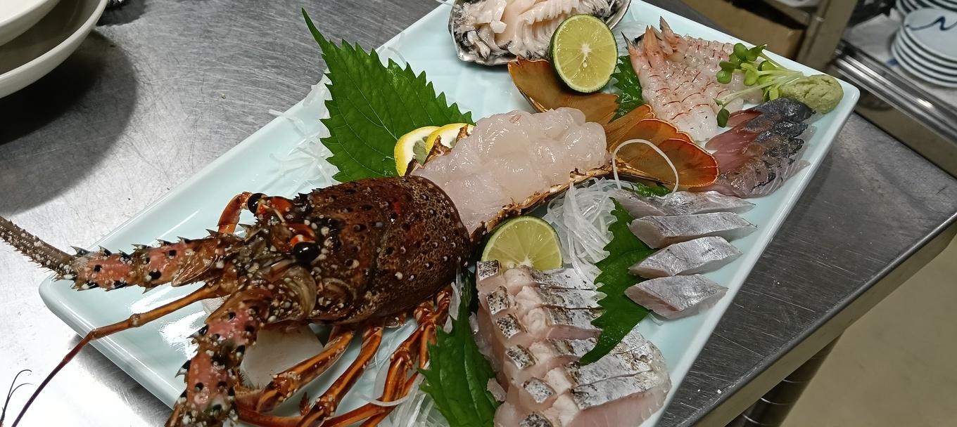 【当館人気・部屋食・絶景】海の幸大満喫♪お夕食のグレードアップ♪