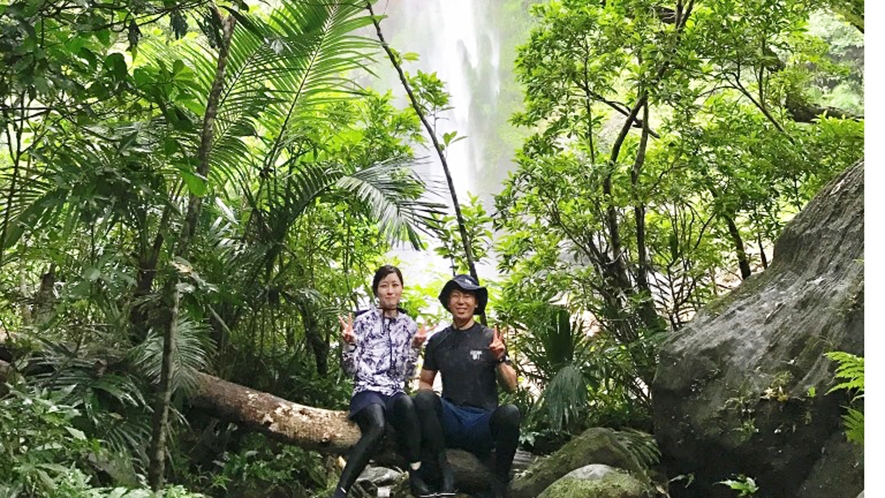 *【ピナイサーラの滝ツアー】西表島の大自然を肌で感じてください！画像提供:ニライナホリデイズ