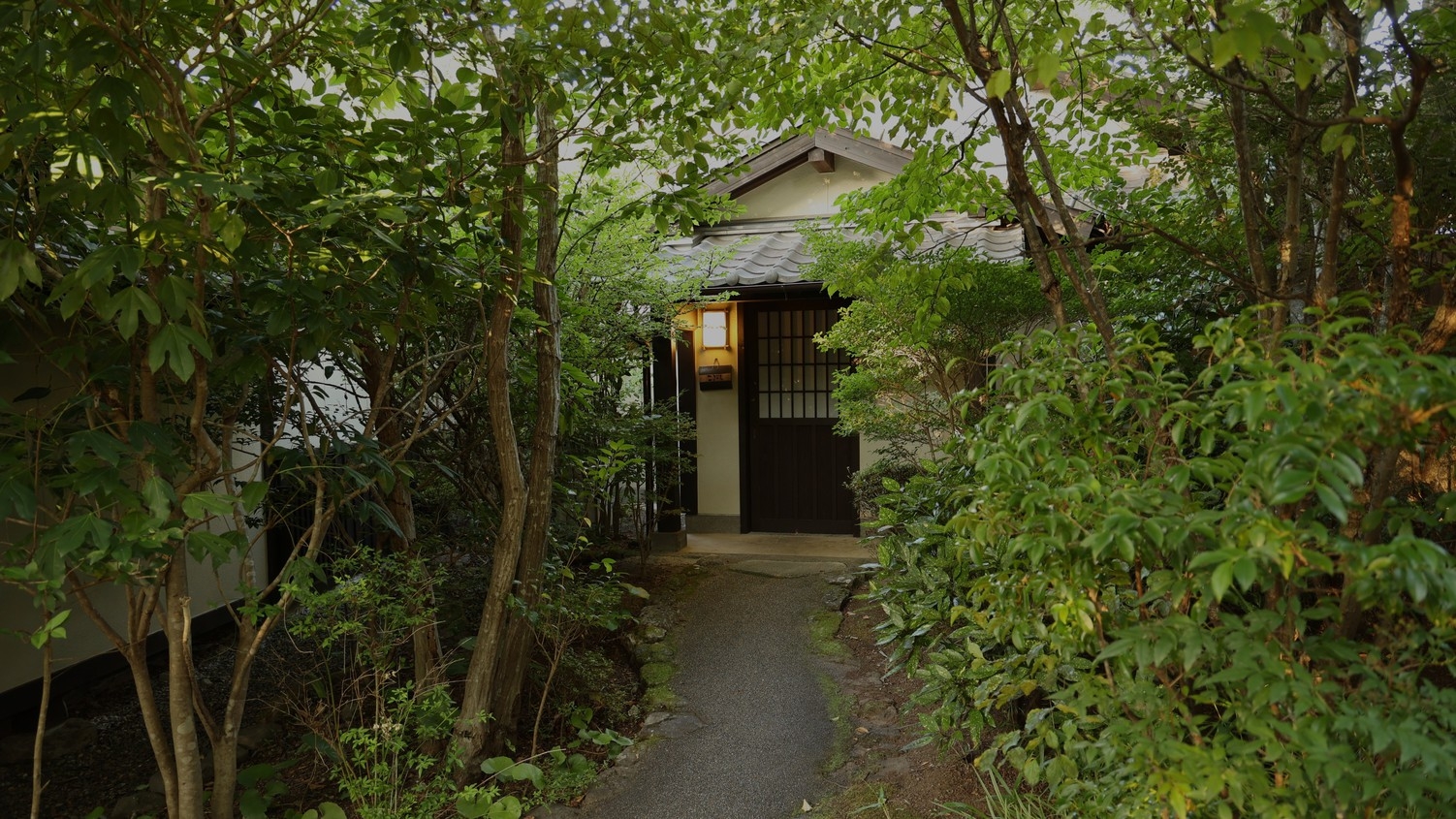 【おおいたパワーチャージ】【1泊2食付】季節の会席☆スタンダードプラン【露天付離れ客室】