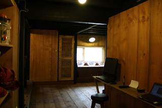 フリーインターネット