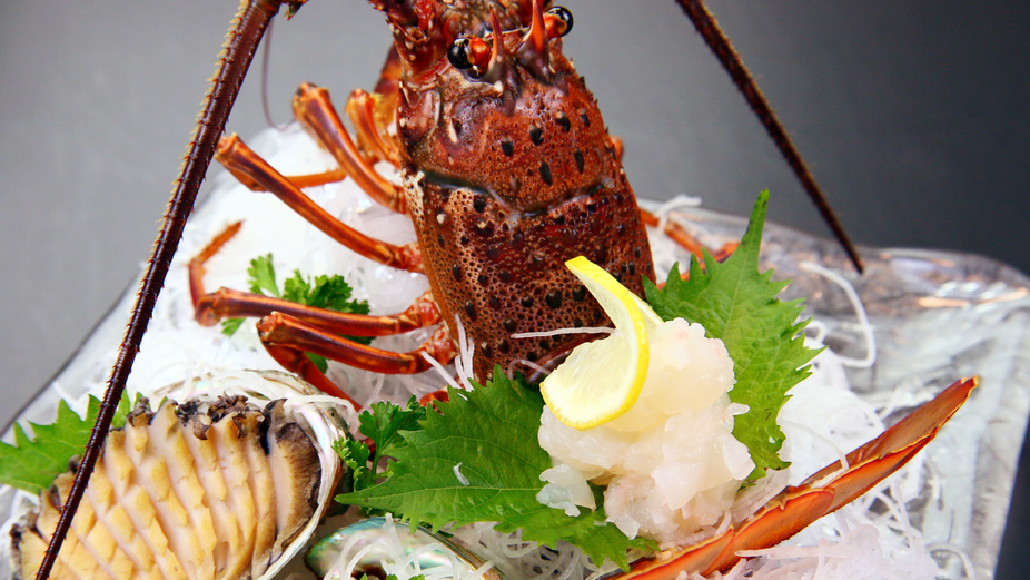 【満腹コース】伊勢えび付きで贅沢・豪華に！とにかくお腹いっぱい食べたい方に！